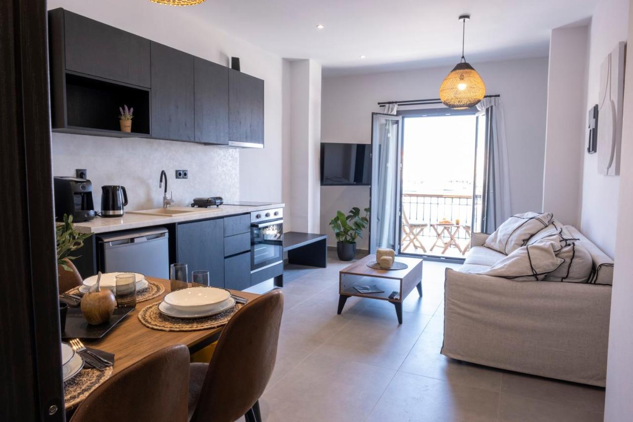 Venus Luxury Apartment إرموبولّي المظهر الخارجي الصورة